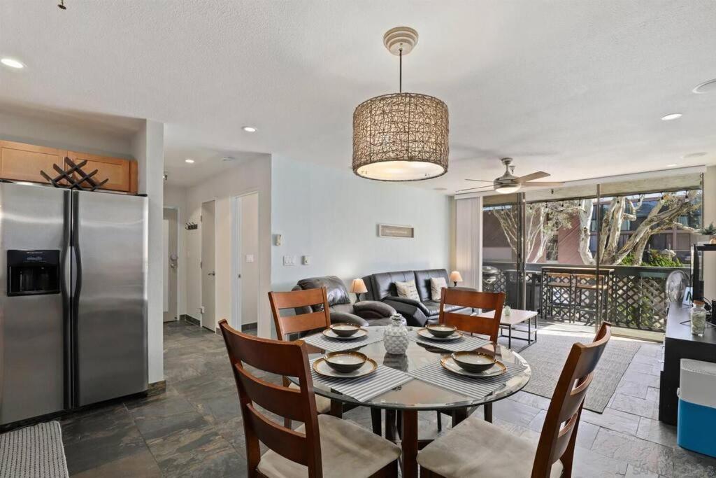 Hébergement de vacances Pineapple Paradise -in The Heart Of Mission Beach- Just Steps To And Belmont Park *