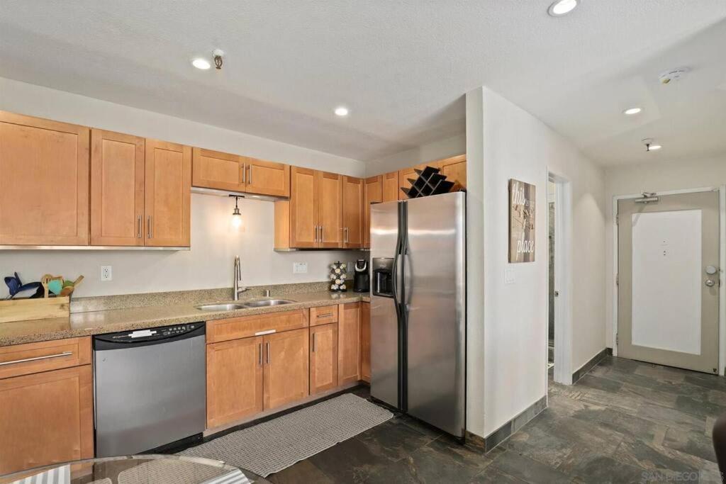Pineapple Paradise -in The Heart Of Mission Beach- Just Steps To And Belmont Park Hébergement de vacances *